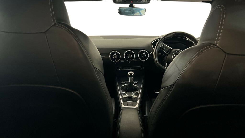 Audi TT 1.8T Fsi S Line FG66CPV White #6