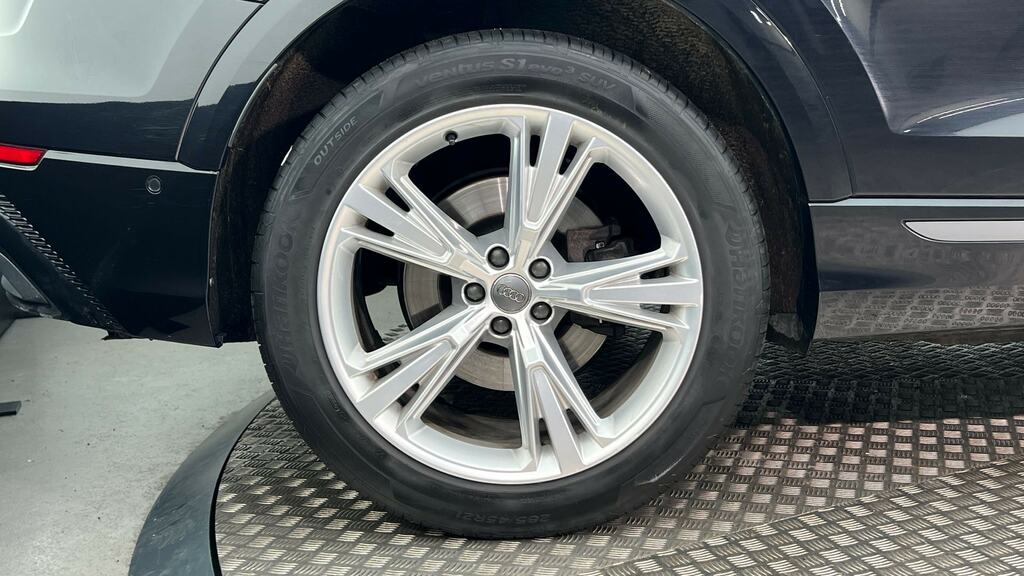 Audi Q8 50 Tdi Quattro S Line Tiptronic Black #5
