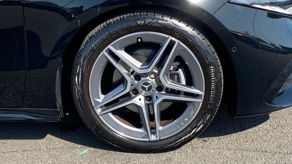Mercedes-Benz A Class A200 Amg Line Executive KR73RFX Black #5