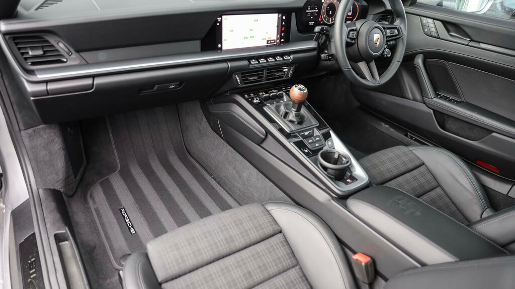 Porsche 911 T 2dr Silver #3
