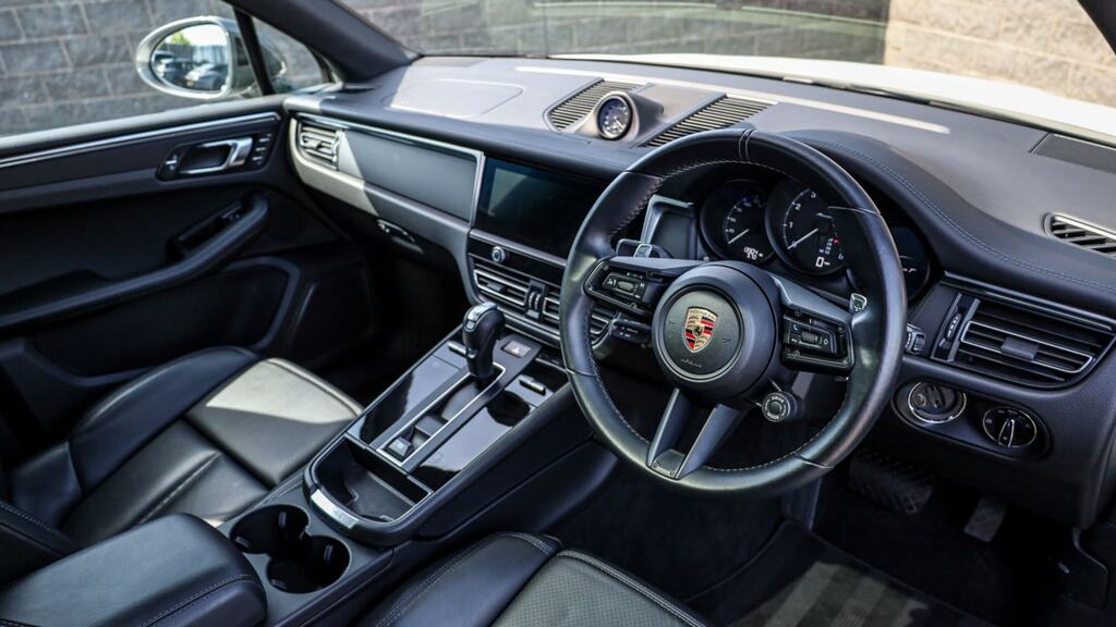 Porsche Macan T Pdk RK73AHF White #5