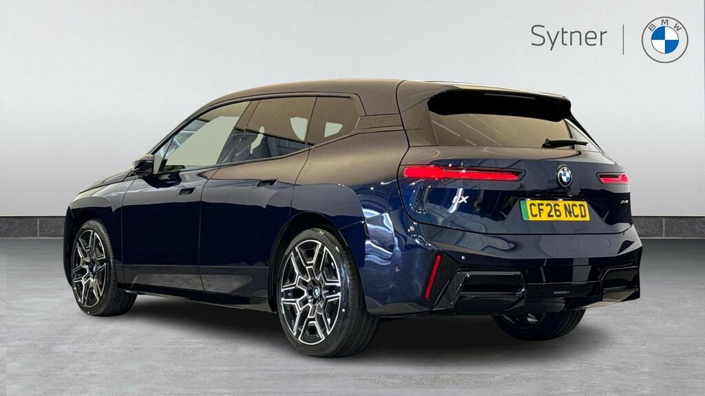 BMW iX 400Kw Xdrive60 M Sport 112Kwh Skylounge CF26NCD Blue #2