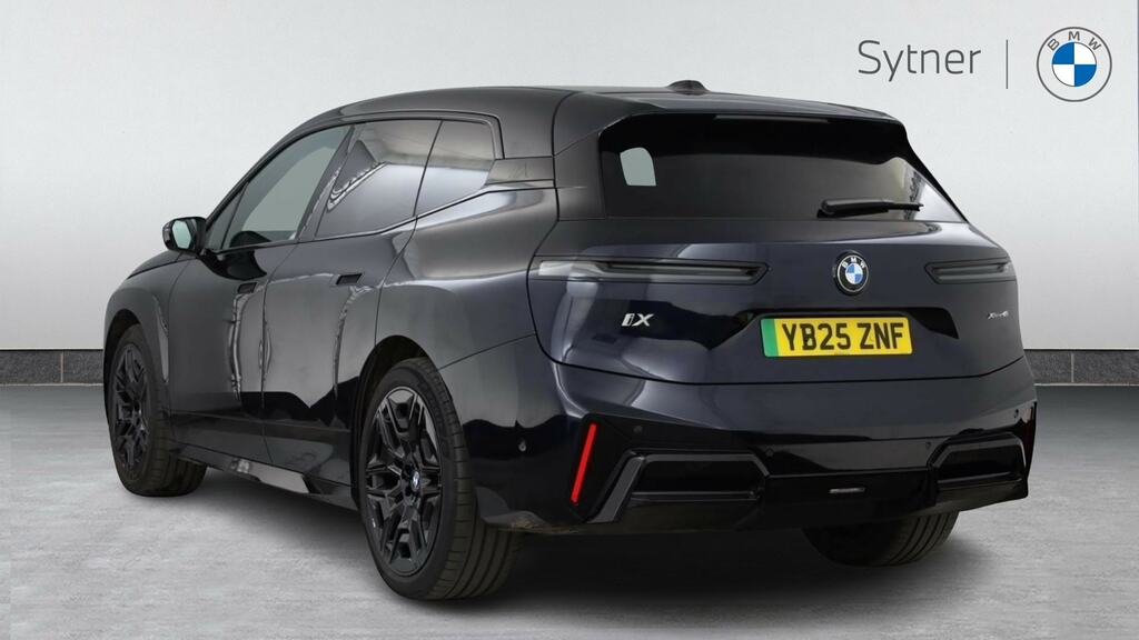 BMW iX 300Kw Xdrive45 M Sport 101Kwh Tech YB25ZNF Black #2