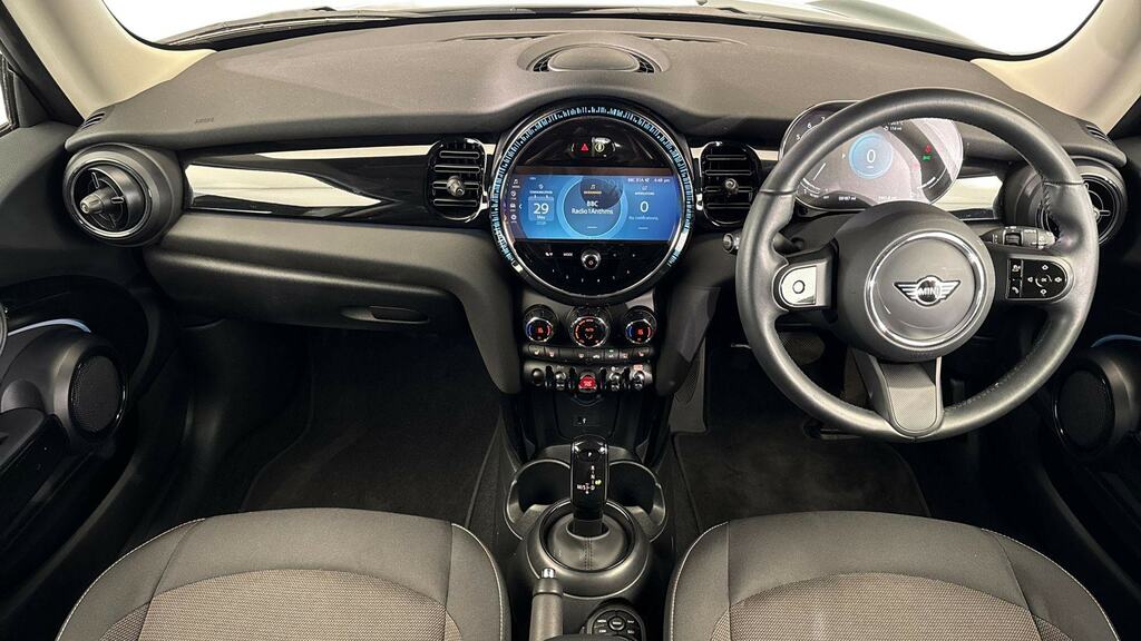 Mini Hatch 1.5 Cooper Classic Premium BD73GVN Green #4