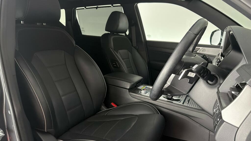 SsangYong Rexton Suv Grey #10
