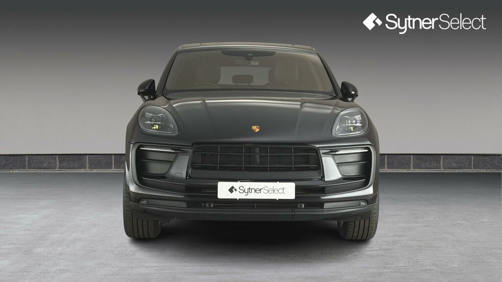 Porsche Macan 5dr Pdk SC72HXV Black #4