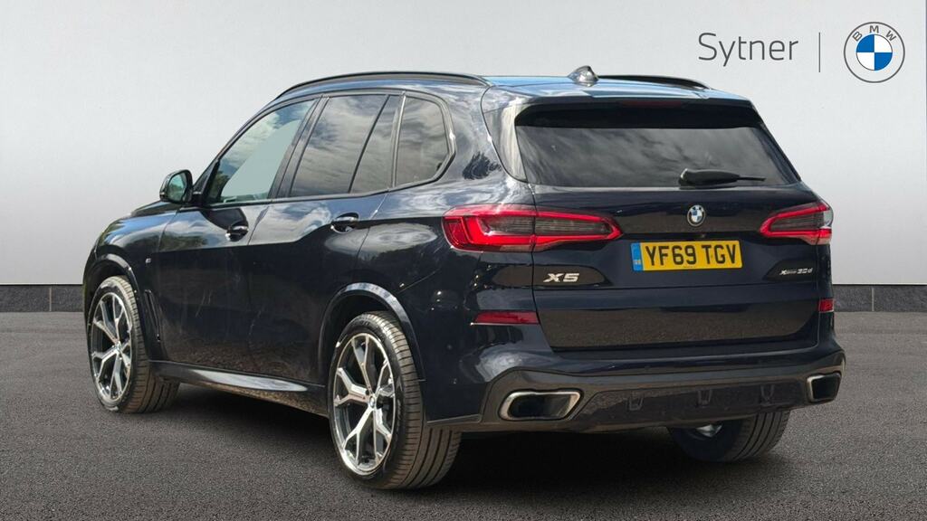 BMW X5 Xdrive30d M Sport Tech Pack YF69TGV Black #2