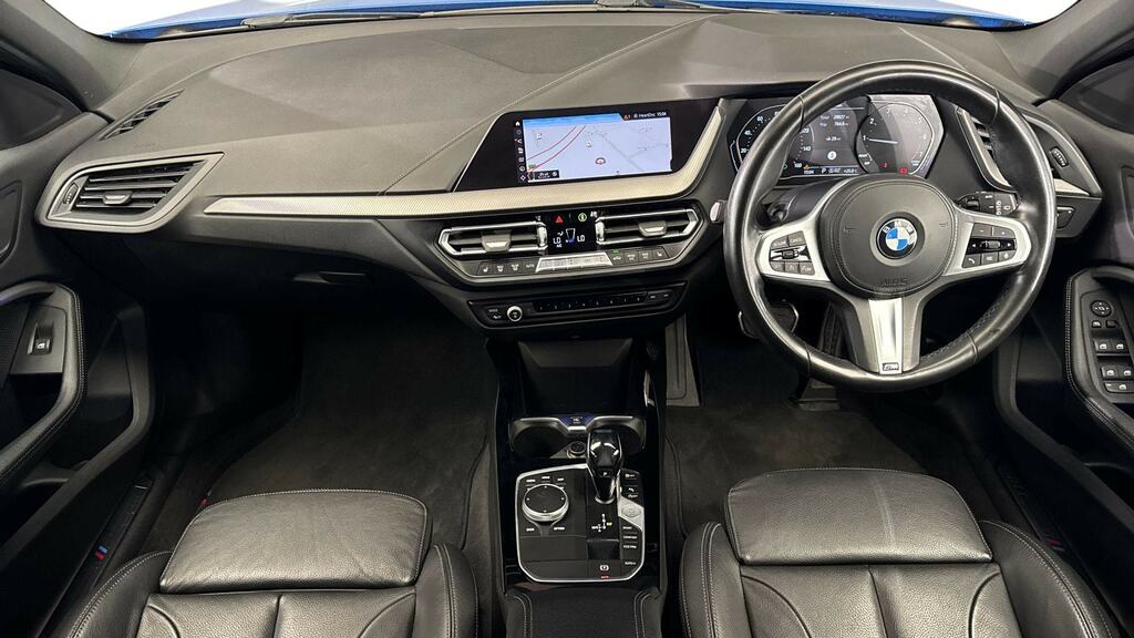 BMW 1 Series 118I M Sport Step DV20HYO Blue #4