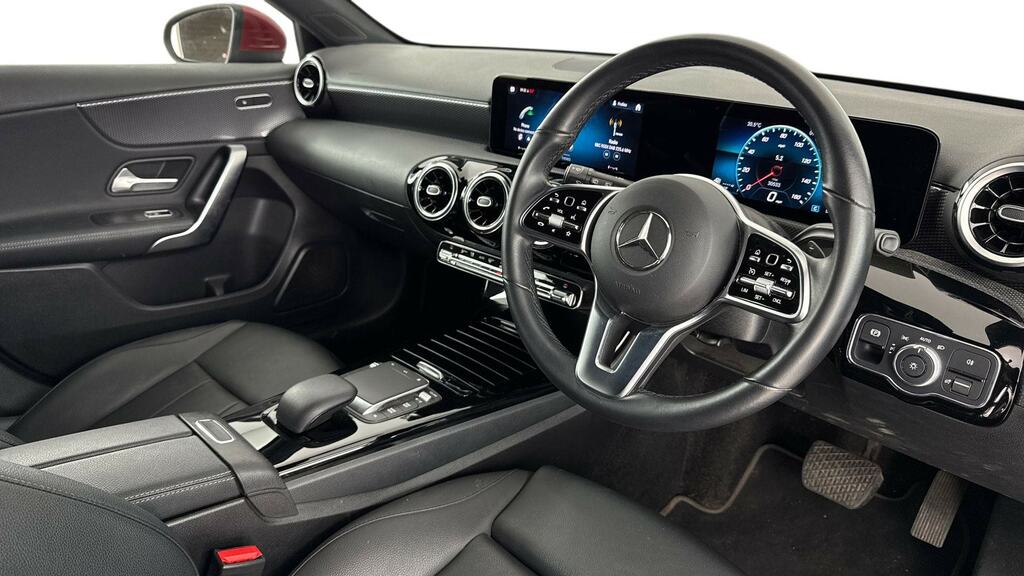 Mercedes-Benz A Class A180 Sport Executive RV72XWC Red #3