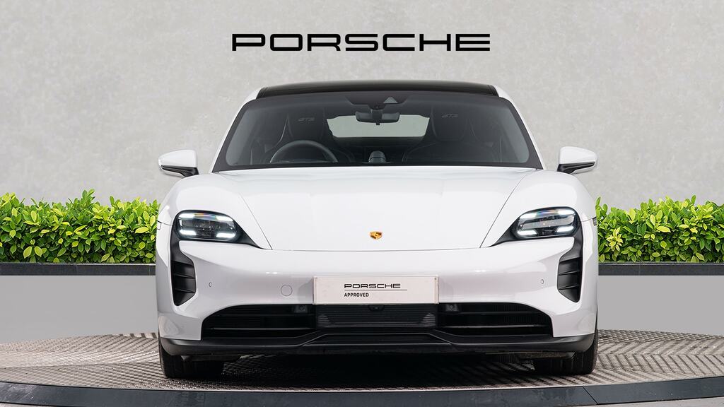 Porsche Taycan 440Kw Gts 93Kwh 22Kw 5 Seat CE23AKX White #2