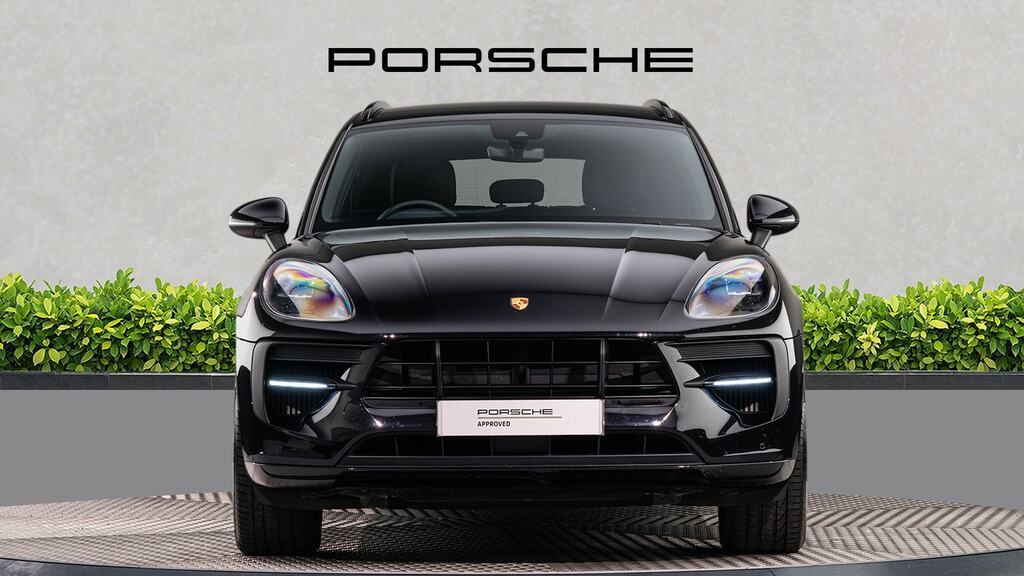 Porsche Macan Gts Pdk Black #2