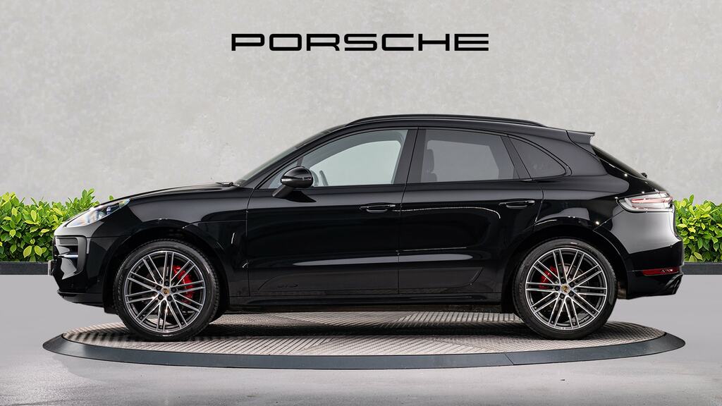 Porsche Macan Gts Pdk Black #4
