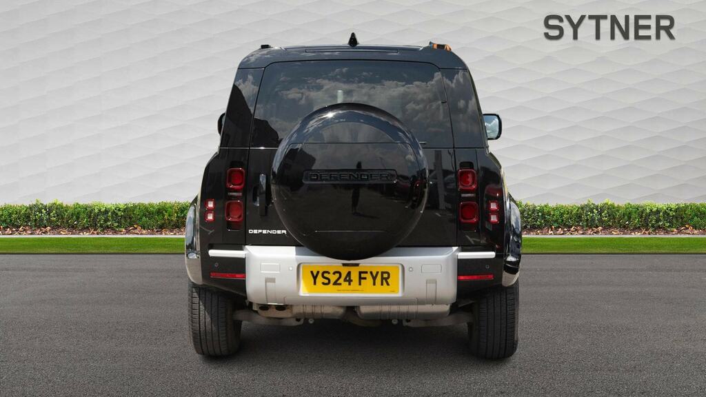 Land Rover Defender 110 3.0 D250 Xs Edition 110 YS24FYR Black #6