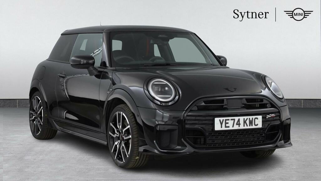 Mini Hatch 1.5 C Sport Level 2 Black