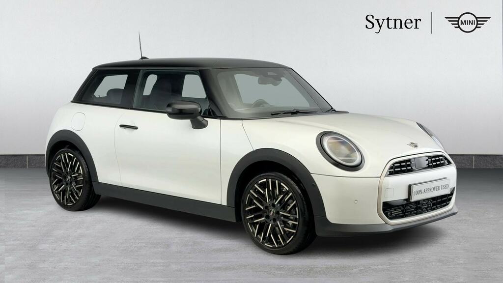 Mini Hatch 1.5 C Exclusive Level 1 White