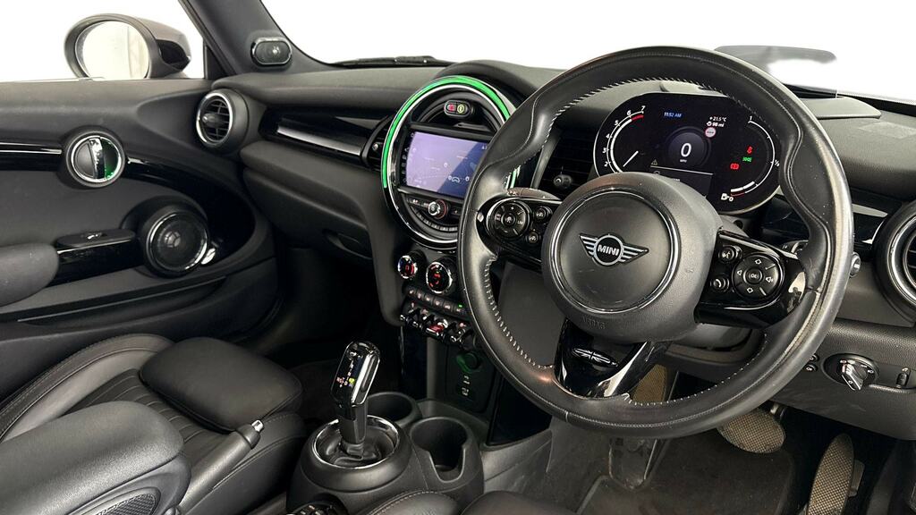 Mini Hatch 1.5 Cooper Exclusive II Comfortnav Pck LE70RWN White #6