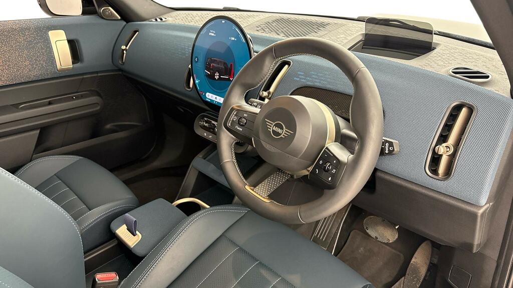 Mini Countryman 150Kw E Exclusive Level 2 66Kwh YF75OVJ Black #6
