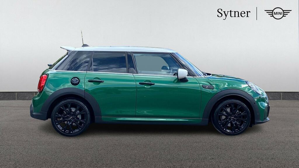 Mini Hatch 2.0 Cooper S Sport Premium Plus CV73OET Green #3