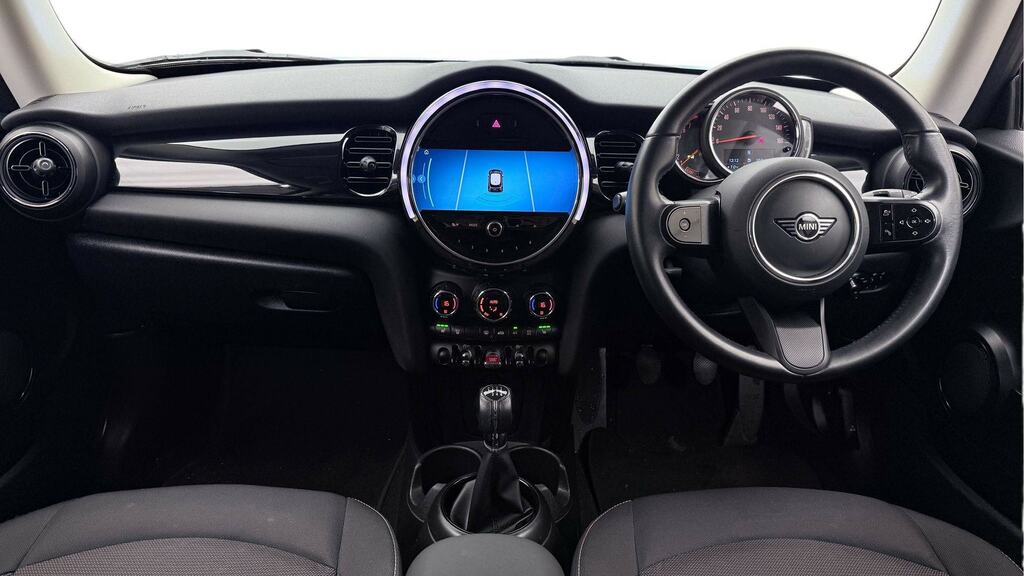 Mini Hatch 1.5 Cooper Classic Comfort Pack YM21LCU White #4