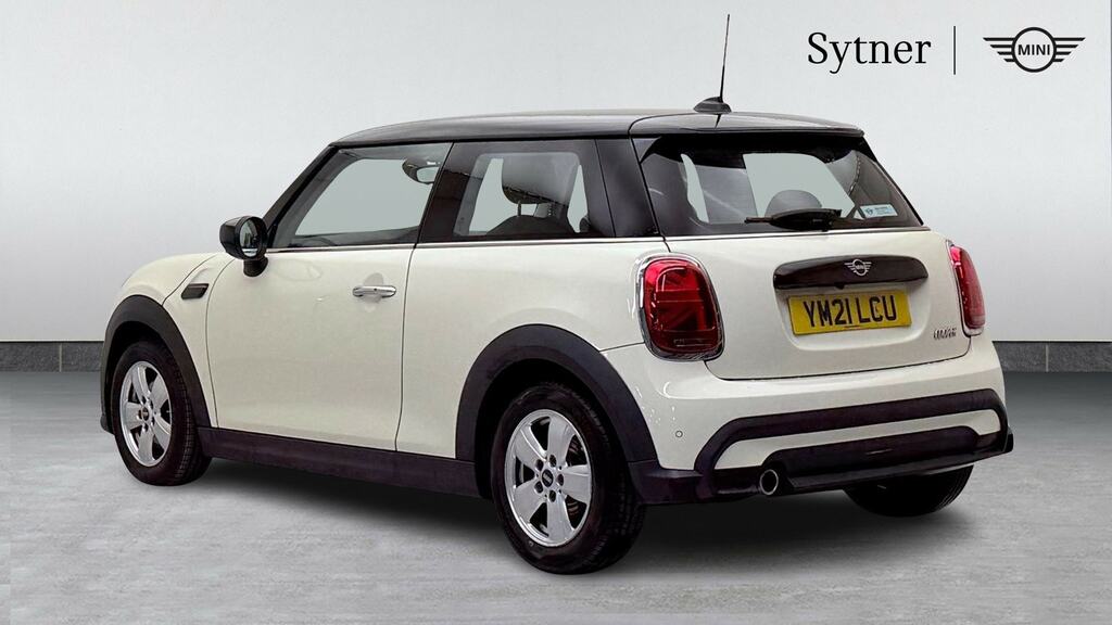Mini Hatch 1.5 Cooper Classic Comfort Pack YM21LCU White #2