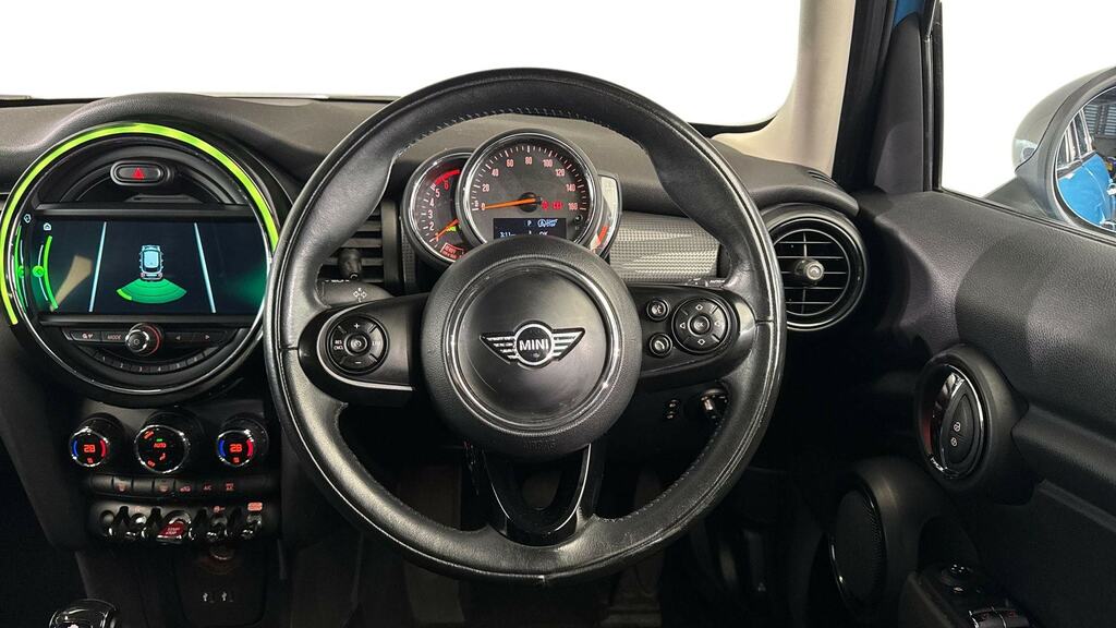 Mini Hatch 1.5 Cooper D Chili Pack Blue #5