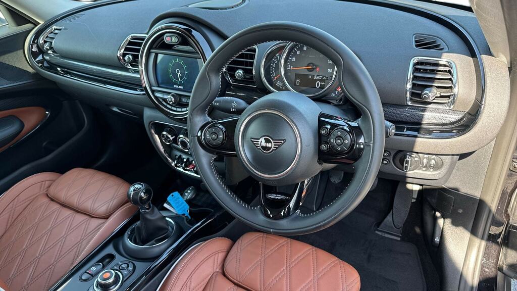 Mini Clubman 1.5 Cooper Exclusive 6Dr VK70JWW Black #6
