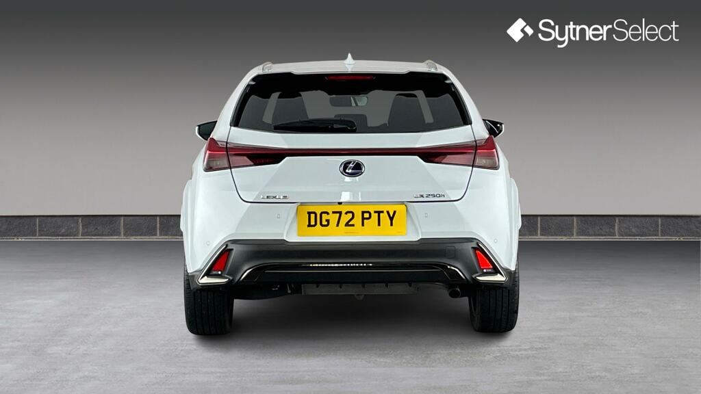 Lexus UX 250H 2.0 F-sport Cvt Nav White #5