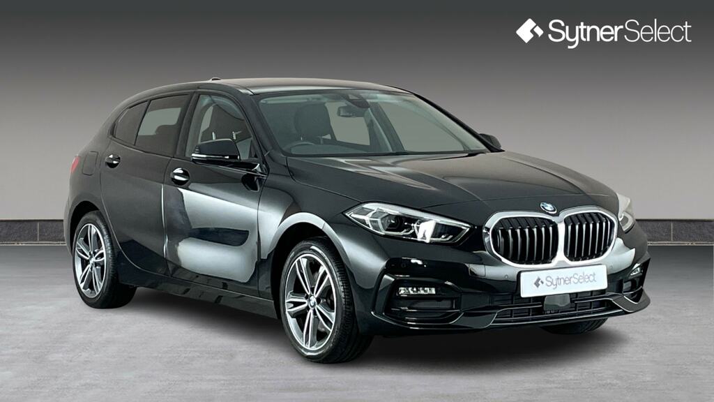 BMW 1 Series 118I 136 Sport Step Live Cockpit Pro Black