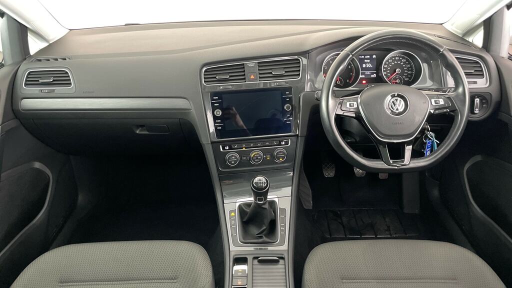 Volkswagen e-Golf 1.5 Tsi Evo Match Edition White #6