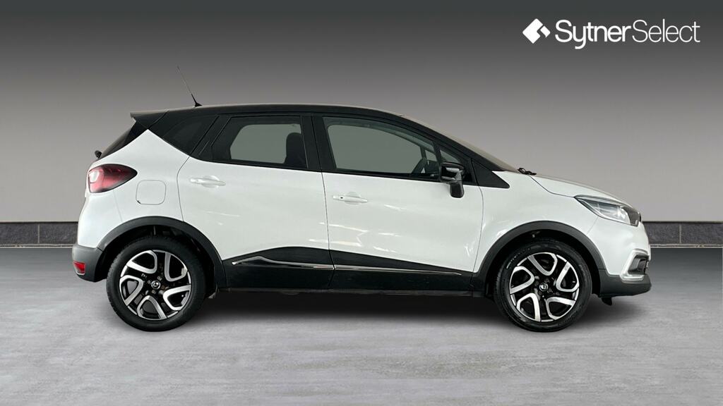 Renault Captur 1.3 Tce 150 Iconic Edc GV69VBF White #3