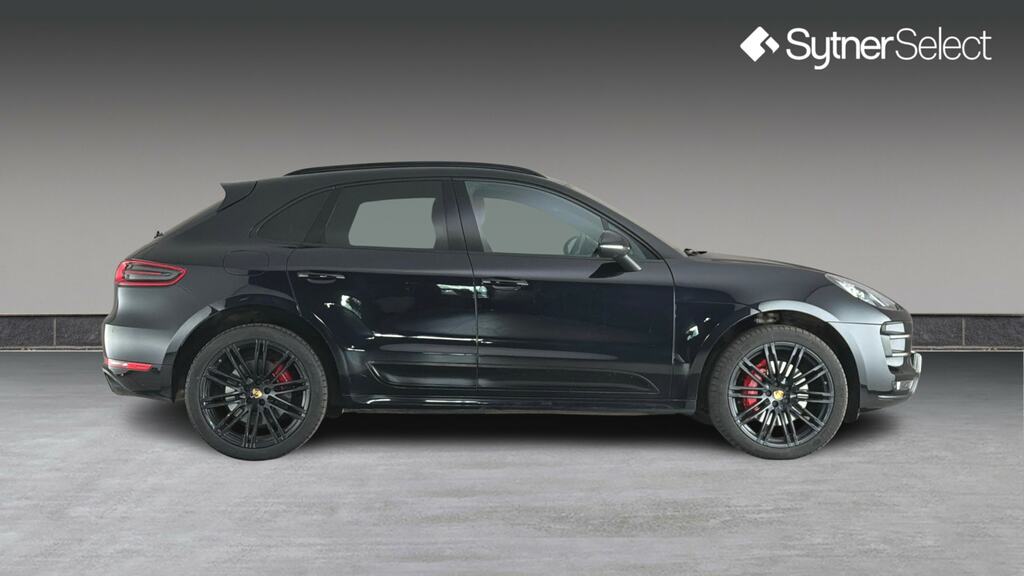 Porsche Macan Turbo Pdk DA66NBD Black #3