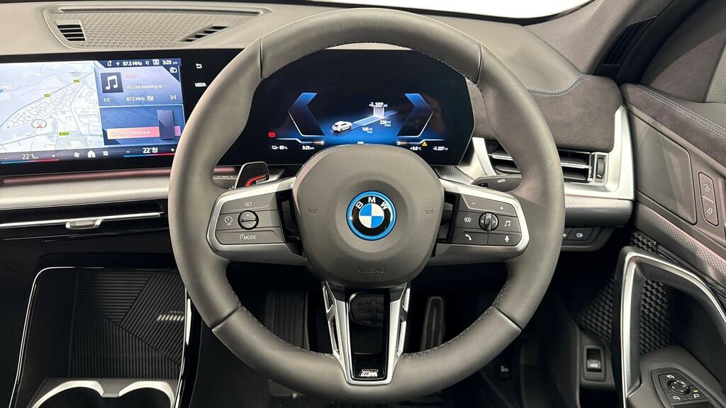 BMW iX2 150Kw Edrive20 Shadow Edition 65Kwh VK26ZWA White #5