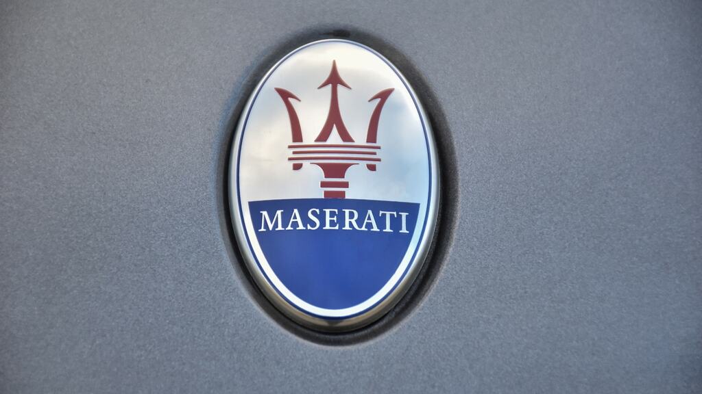 Maserati Ghibli Saloon Grey #19