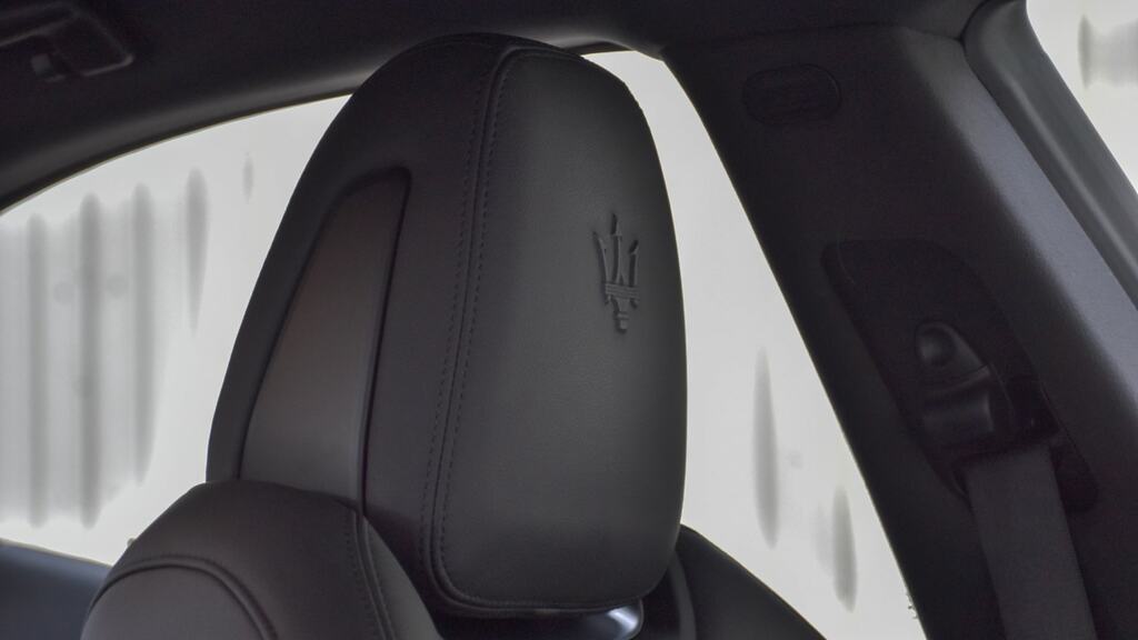 Maserati Ghibli Saloon Grey #8