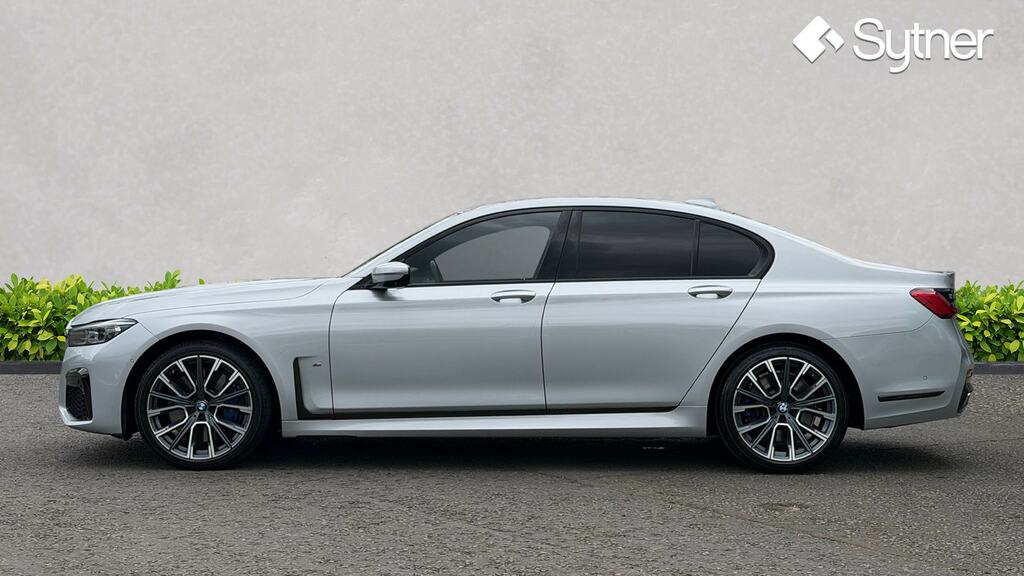 BMW 7 Series 730D Xdrive M Sport Silver #3