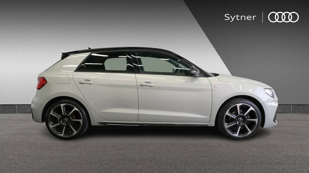 Audi A1 35 Tfsi Black Edition S Tronic YY72LKP Silver #4