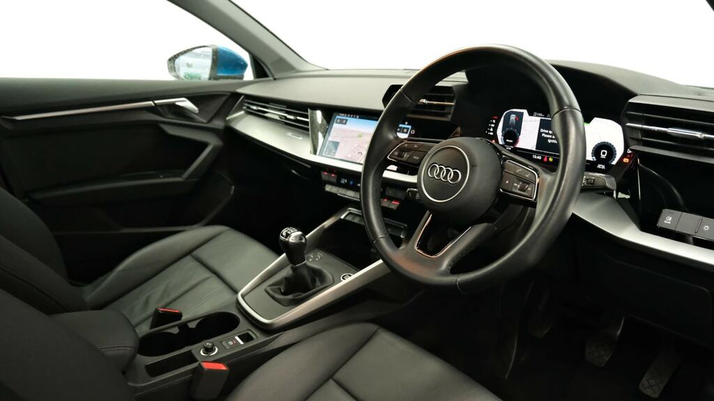 Audi A3 35 Tfsi Sport Comfortsound YL22OLM Blue #6
