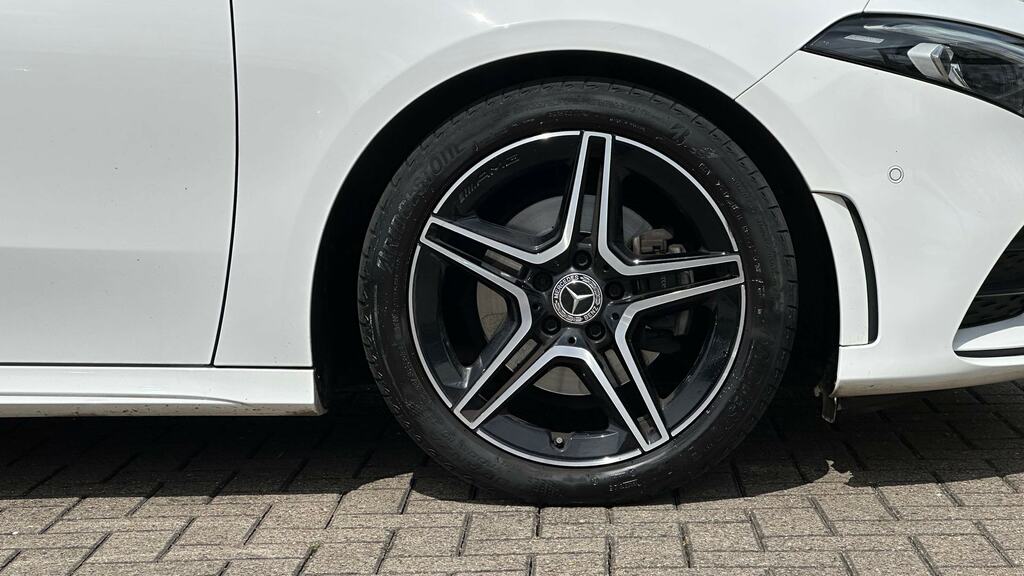 Mercedes-Benz A Class A200 Amg Line Premium NX72OFM White #5