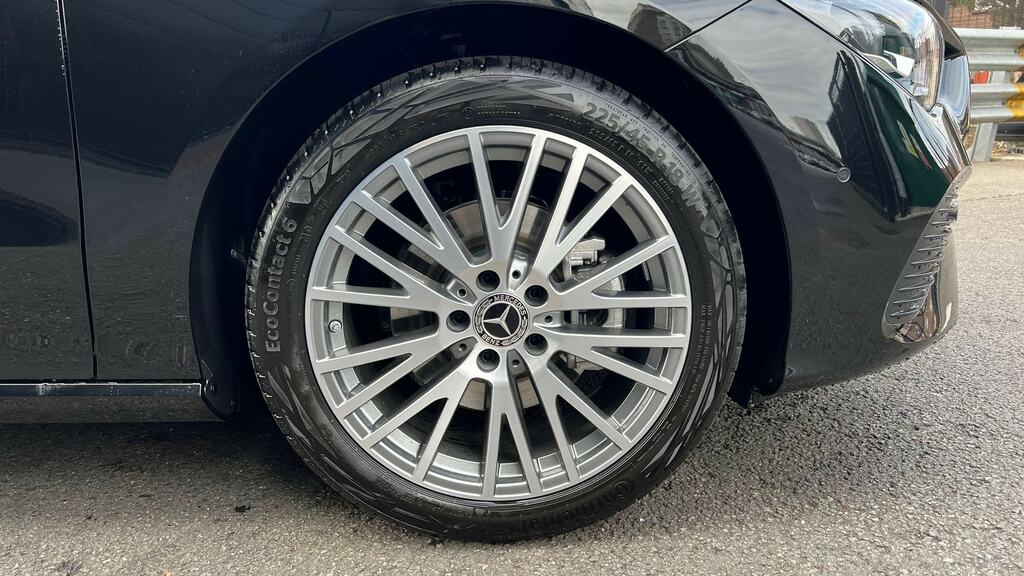 Mercedes-Benz CLA Class Cla 180 Sport Executive Tip KO25VRL Black #5