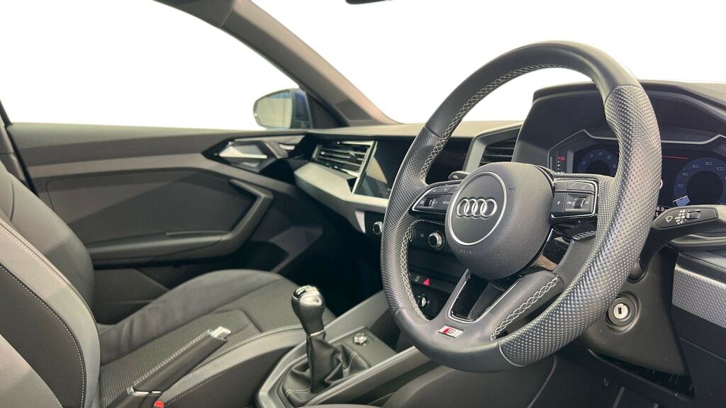 Audi A1 30 Tfsi 110 S Line CX24MWO Blue #6
