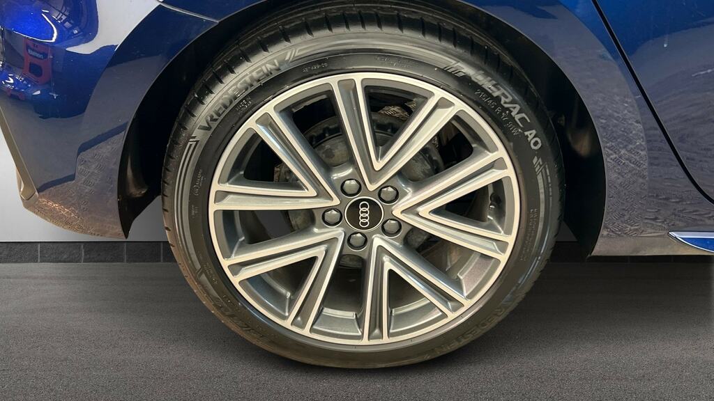 Audi A1 30 Tfsi 110 S Line CX24MWO Blue #5