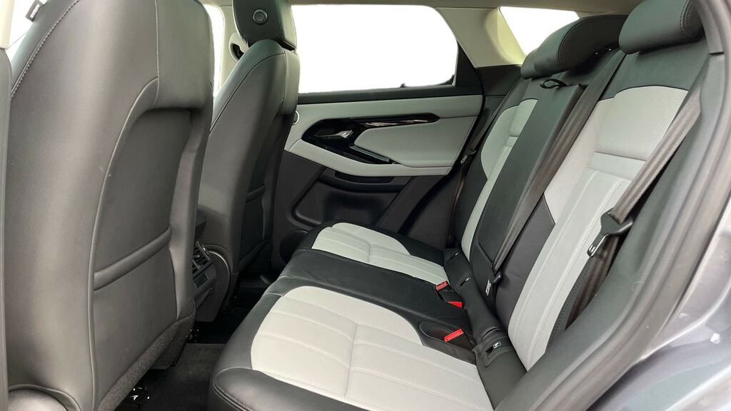 Land Rover Range Rover Evoque 1.5 P300e Dynamic Se Grey #4
