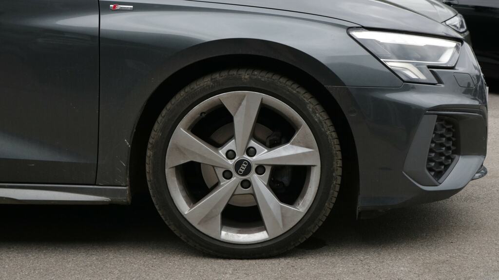 Audi A3 35 Tdi S Line S Tronic Comfortsound KP22XBD Grey #5