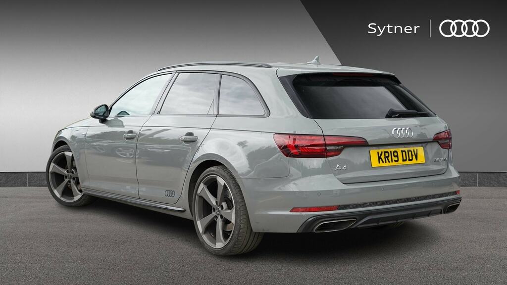 Audi A4 Avant 35 Tfsi Black Edition Grey #3