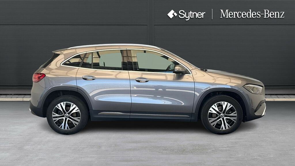 Mercedes-Benz GLA Class Gla 200D Sport Executive PY24AAU Grey #4