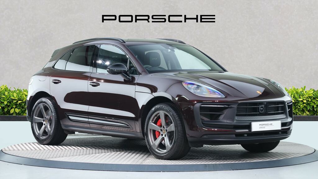 Porsche Macan Gts Pdk Red