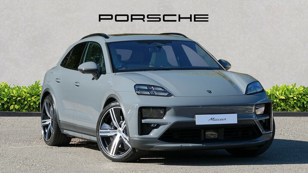 Porsche Macan 470Kw Turbo 100Kwh Grey