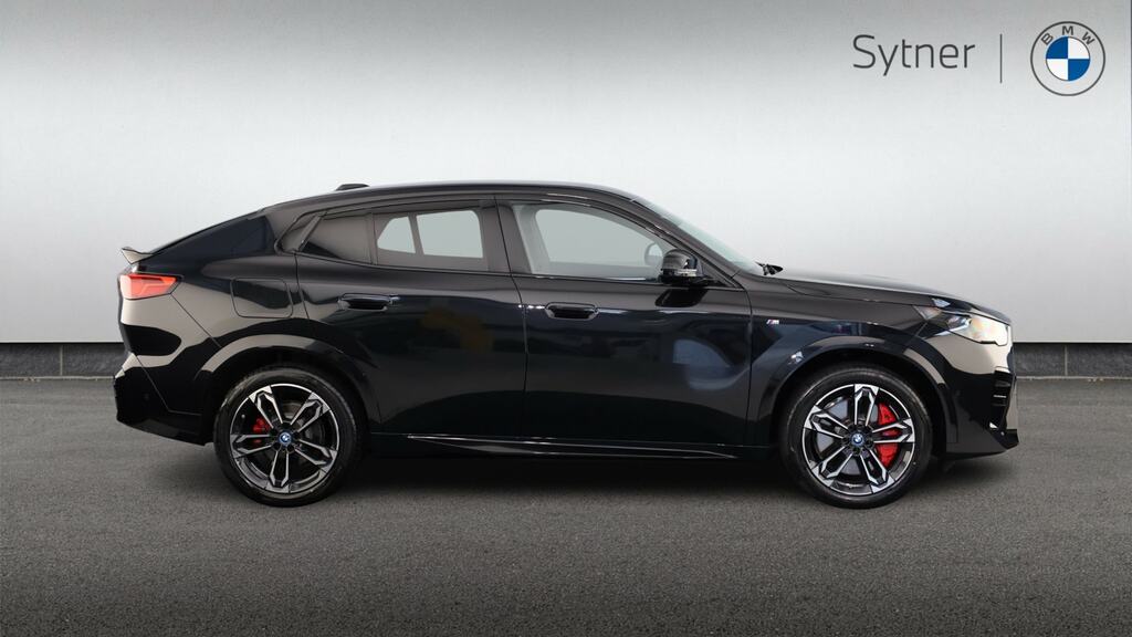 BMW iX2 150Kw Edrive20 M Sport 65Kwh Techpro YB25SXS Black #3