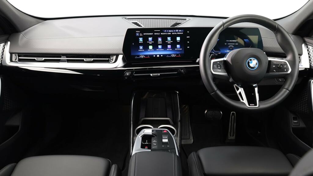 BMW iX2 150Kw Edrive20 M Sport 65Kwh Techpro YB25SXS Black #4