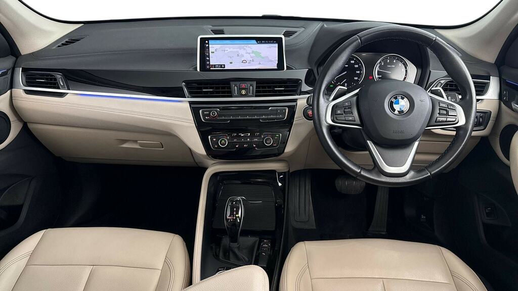 BMW X1 Sdrive 20I Xline Step RJ21NNP Grey #4